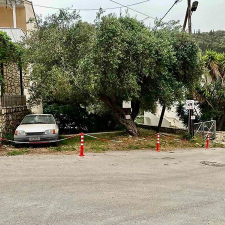 Afroditi Pansion Áyios Nikítas Exterior foto